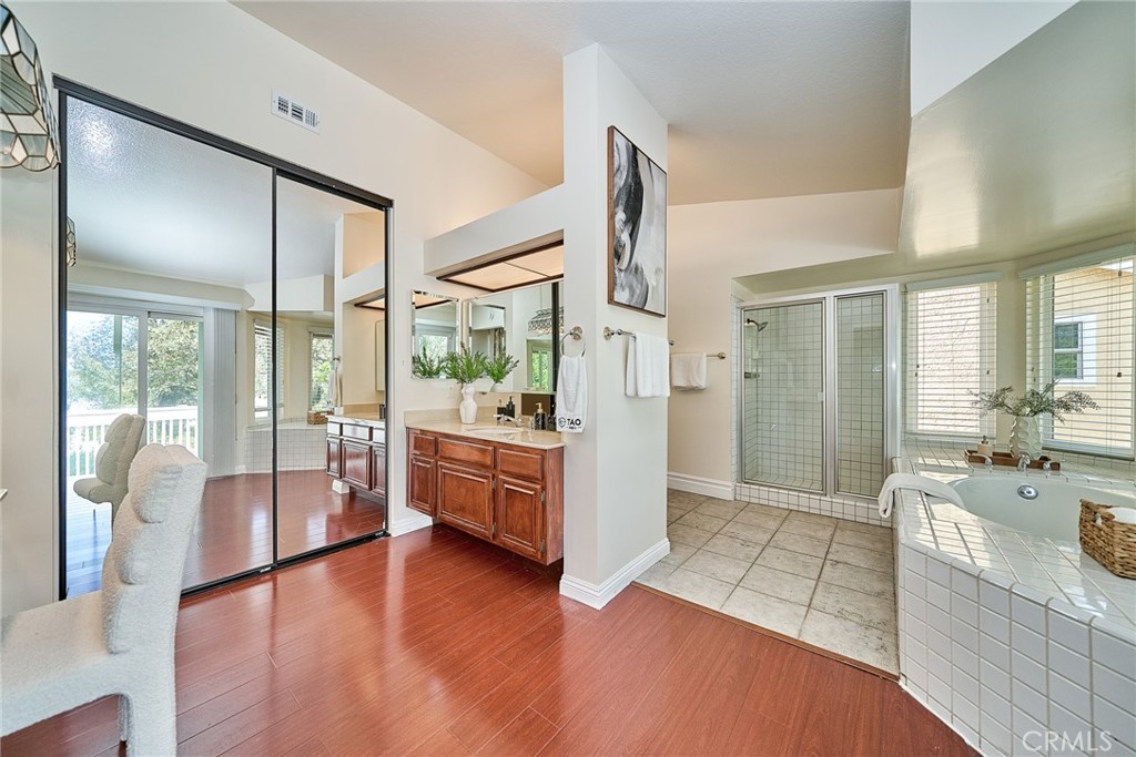 24215 Delta Drive Property Photo 32