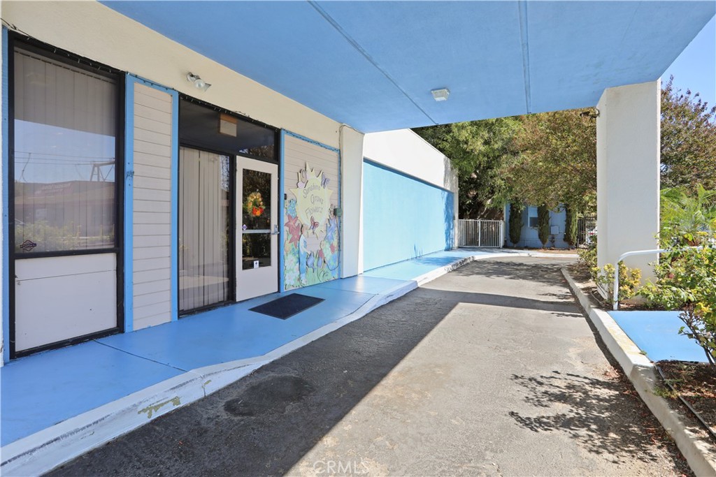 14611 Pipeline Property Photo 4