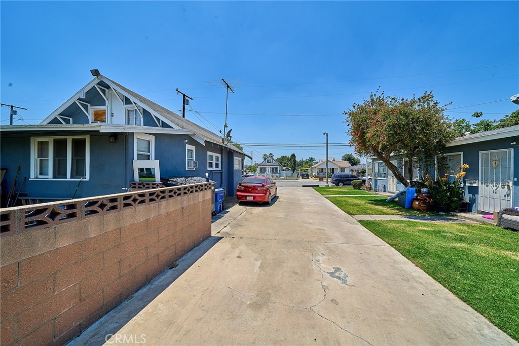 610 Fillmore Property Photo 6