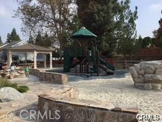 21223 Cottonwood Property Photo 2
