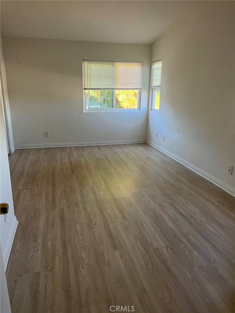 21223 Cottonwood Property Photo 10