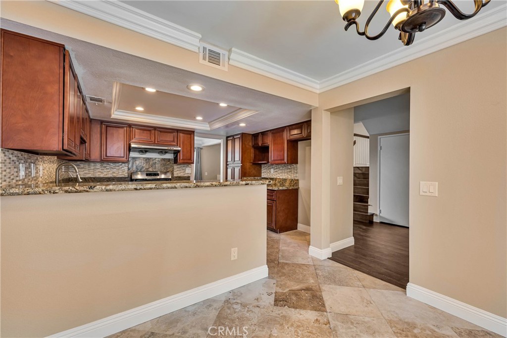 1180 Loxley Place Property Photo 10