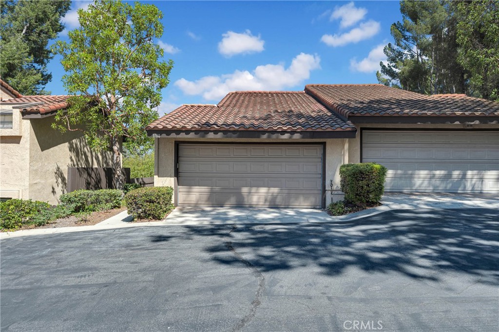 1180 Loxley Place Property Photo 25
