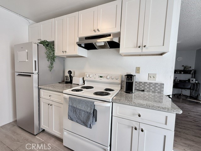 17034 Colima 129 Property Photo 6