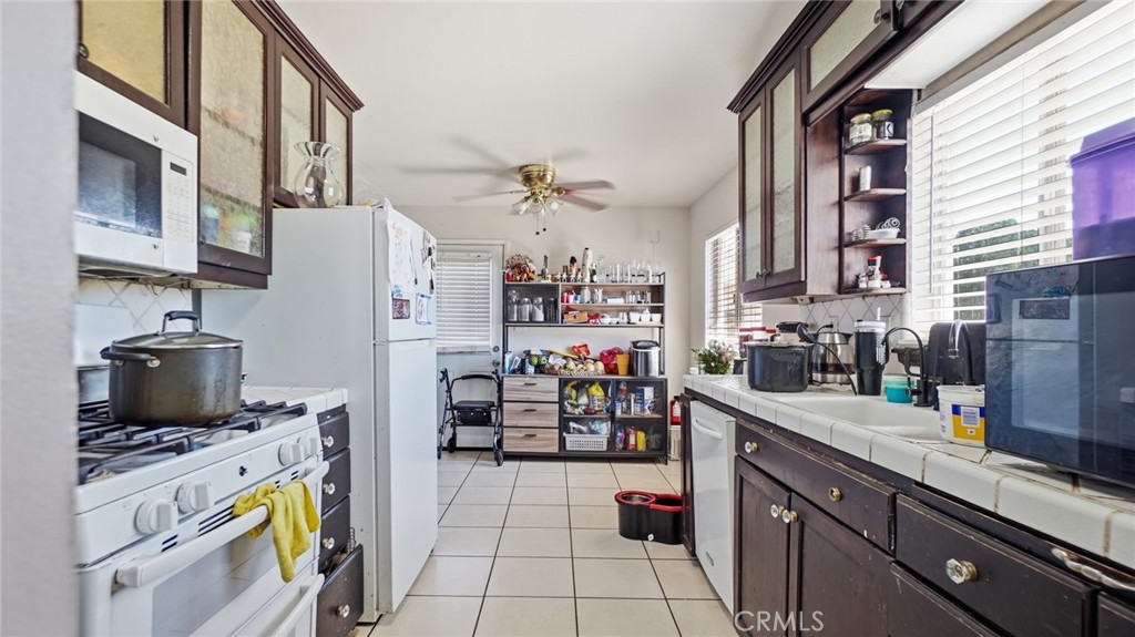 14378 Mojave Property Photo 4
