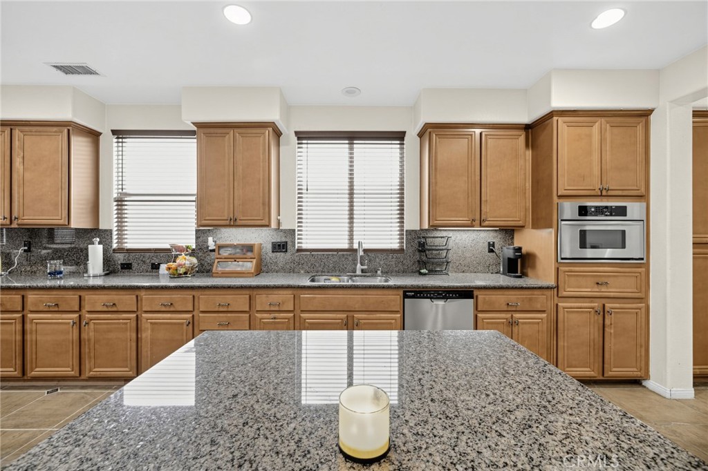 14099 Springwater Property Photo 9
