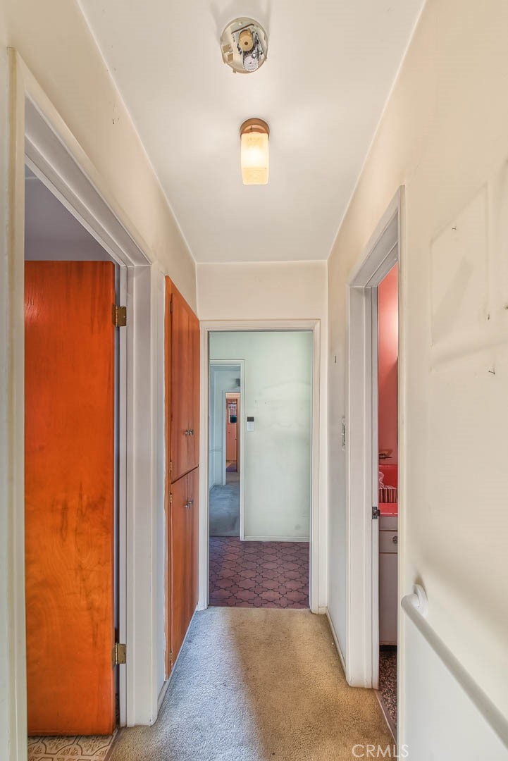 2441 Foxdale Property Photo 15