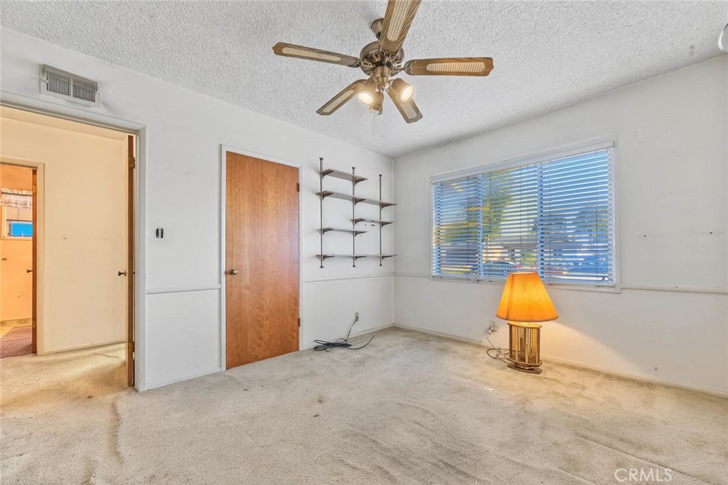 2441 Foxdale Property Photo 18