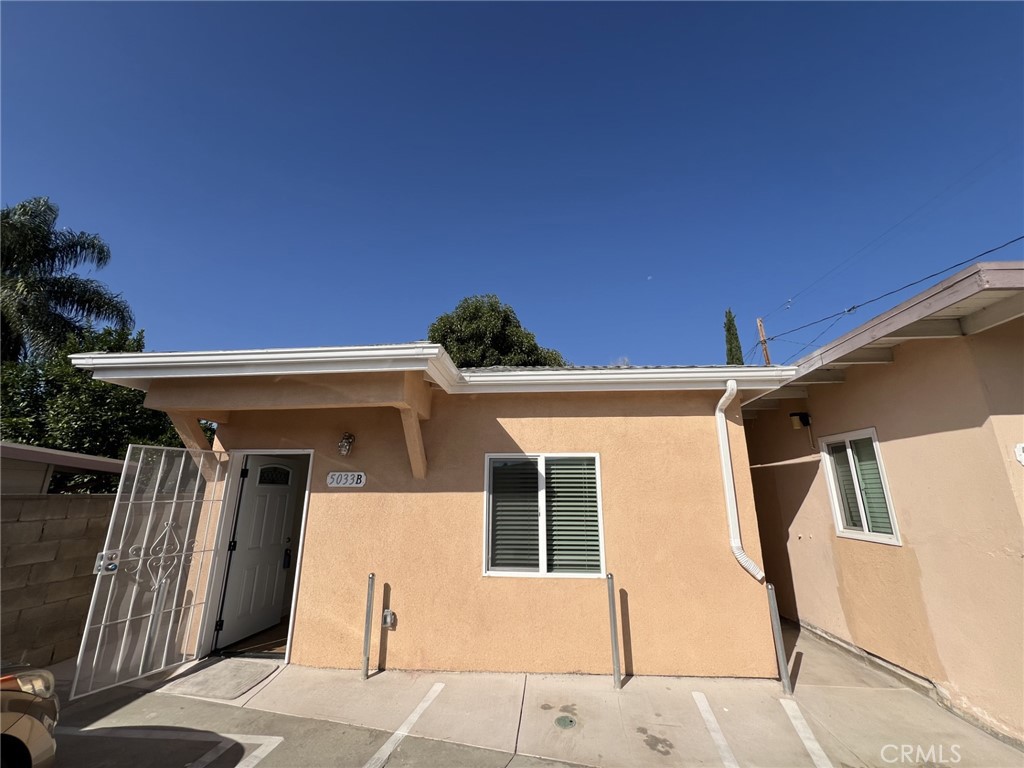 5033 B Sultana Property Photo 1