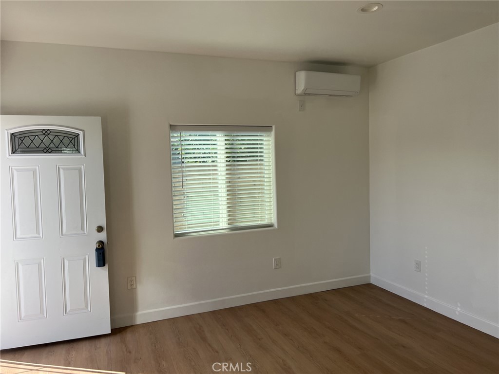 5033 B Sultana Property Photo 3