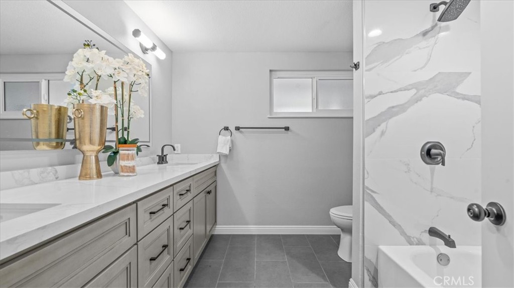 1668 Chestnut Hill Property Photo 17