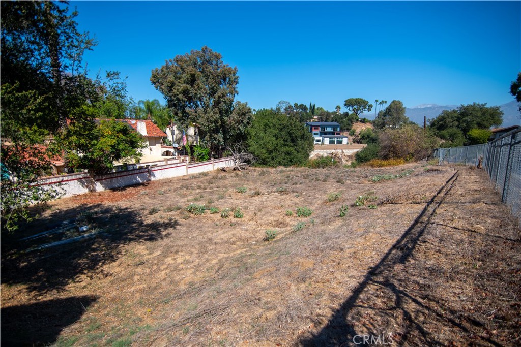 935 N Hill Road Property Photo 1