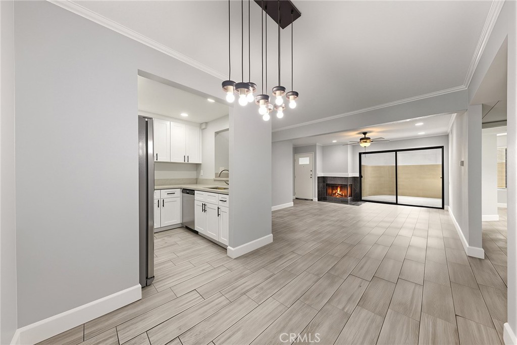 13115 Le Parc 35 Property Photo 13