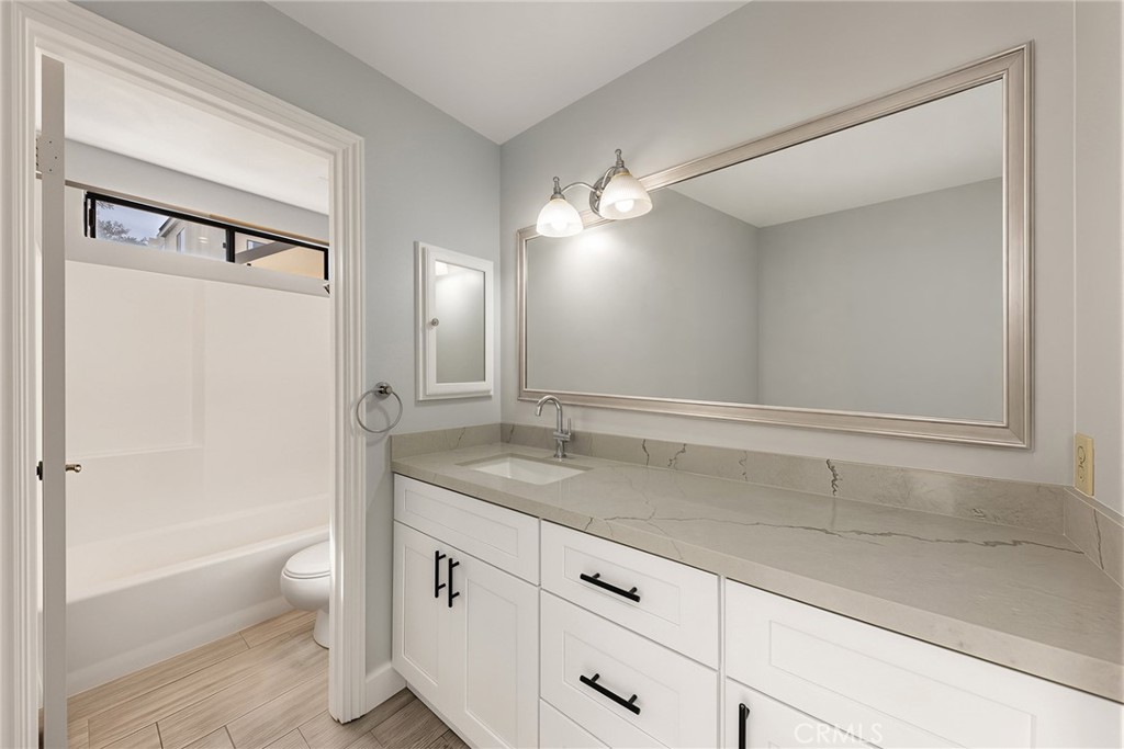 13115 Le Parc 35 Property Photo 19