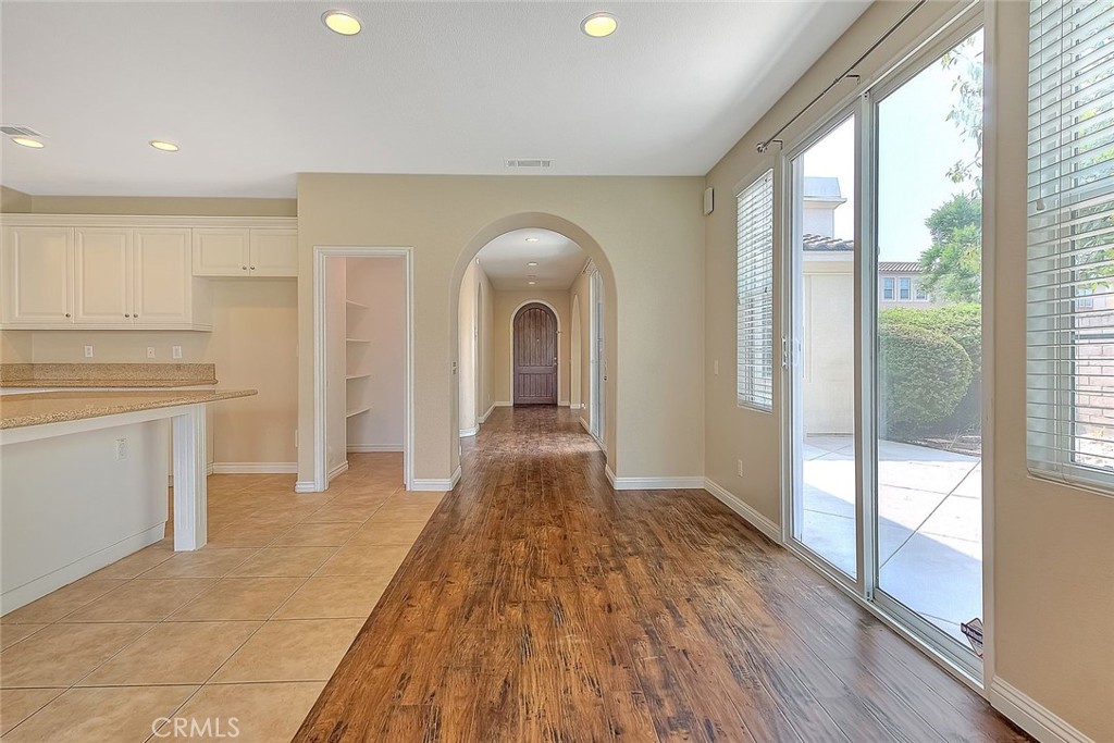 2907 Breezy Meadow Circle Property Photo 6