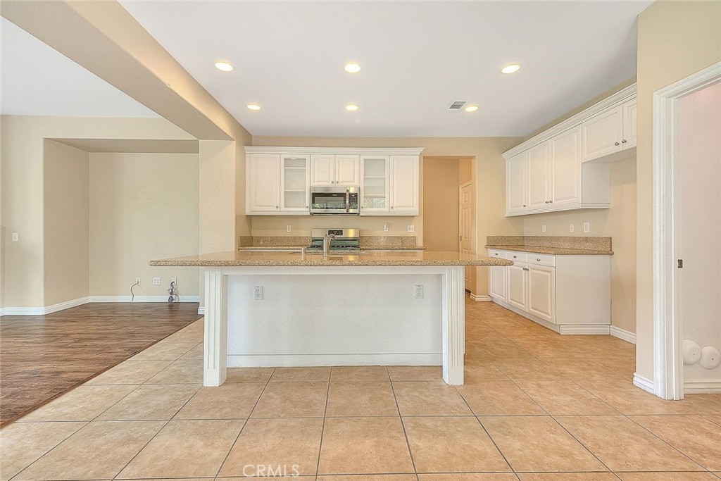 2907 Breezy Meadow Circle Property Photo 18