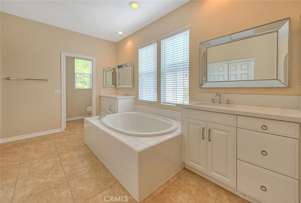 2907 Breezy Meadow Circle Property Photo 53