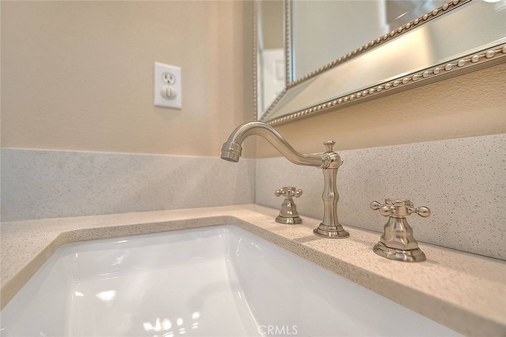 2907 Breezy Meadow Circle Property Photo 63