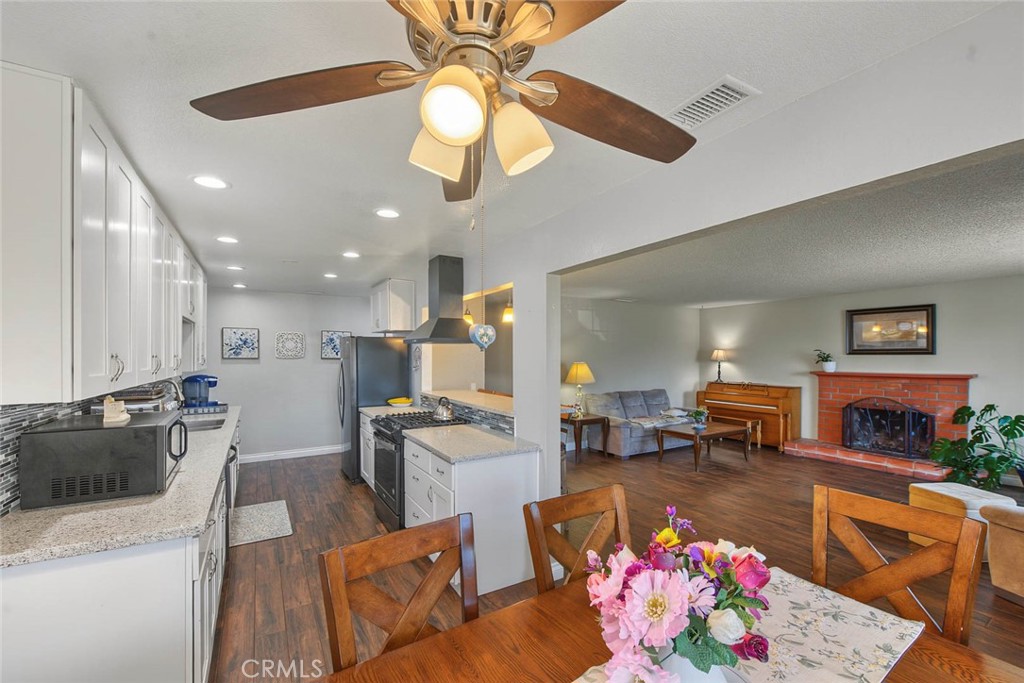 7124 Teak Property Photo 11