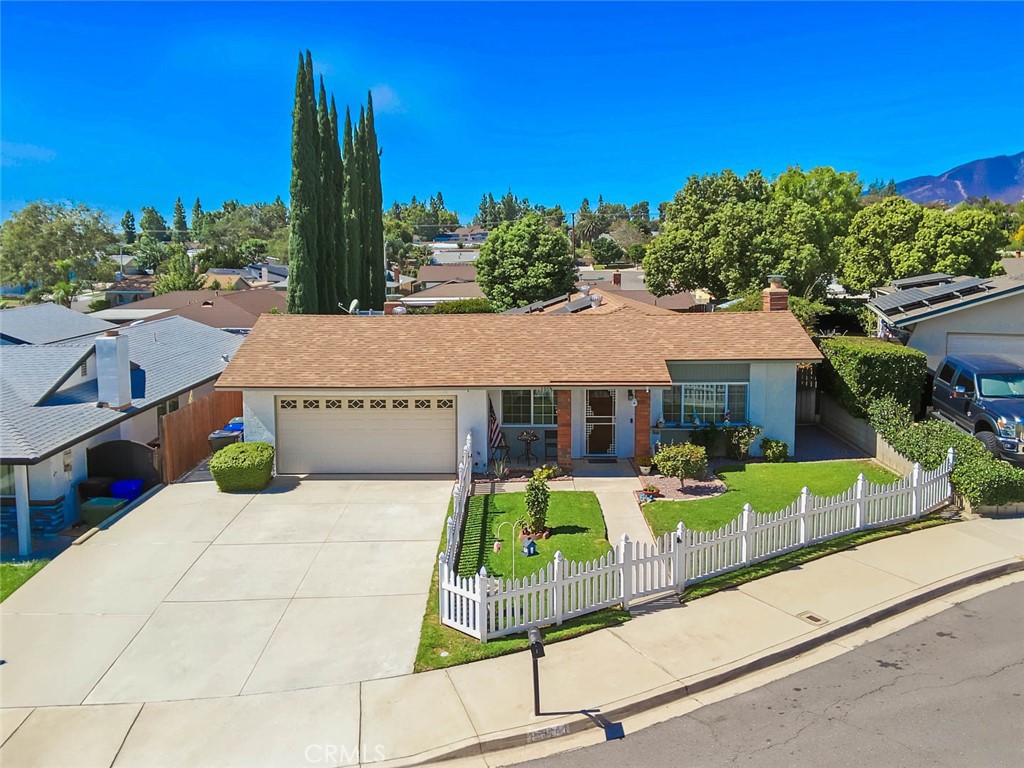 7124 Teak Way Property Photo 1