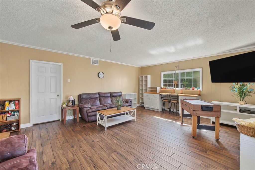 7124 Teak Way Property Photo 4
