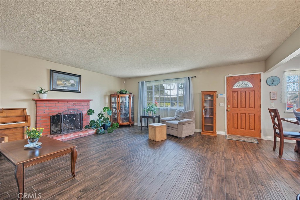 7124 Teak Way Property Photo 13
