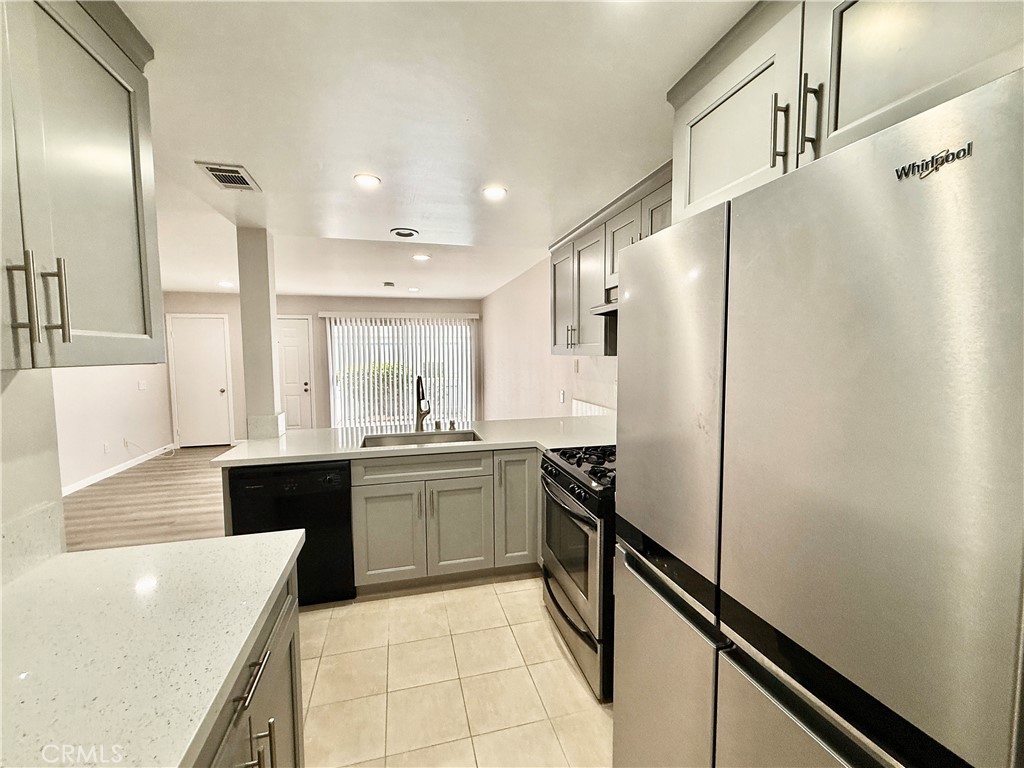 1516 Mccabe Way Property Photo 9