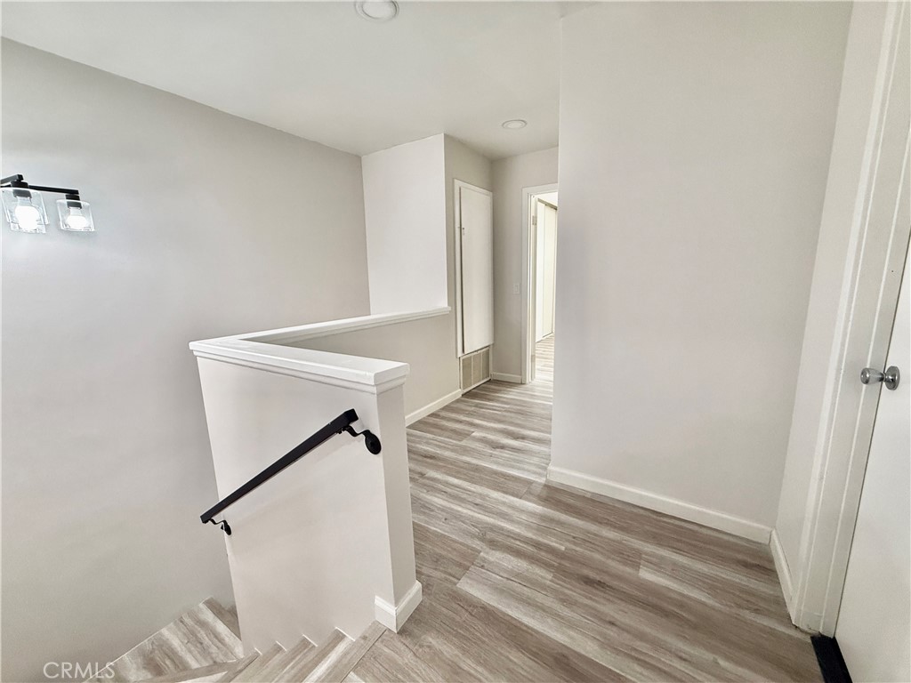 1516 Mccabe Way Property Photo 13