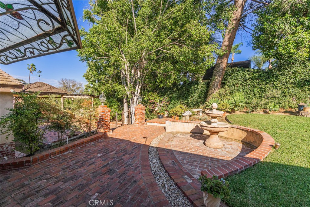 2120 Las Lomitas Property Photo 45