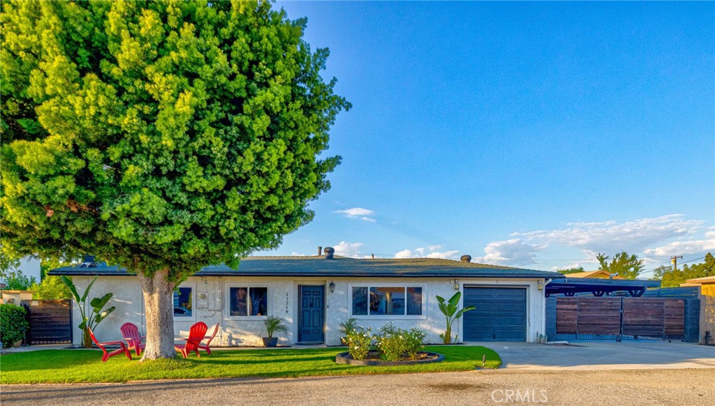 11219 Gladhill Road Property Photo 1