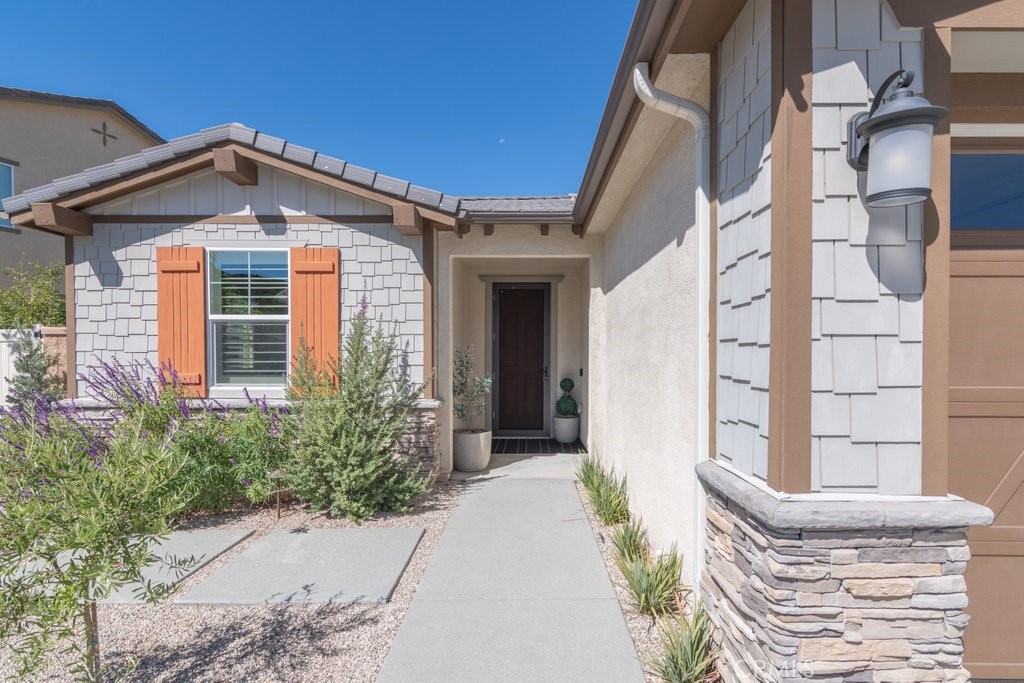 45727 Altree Court Property Photo 2