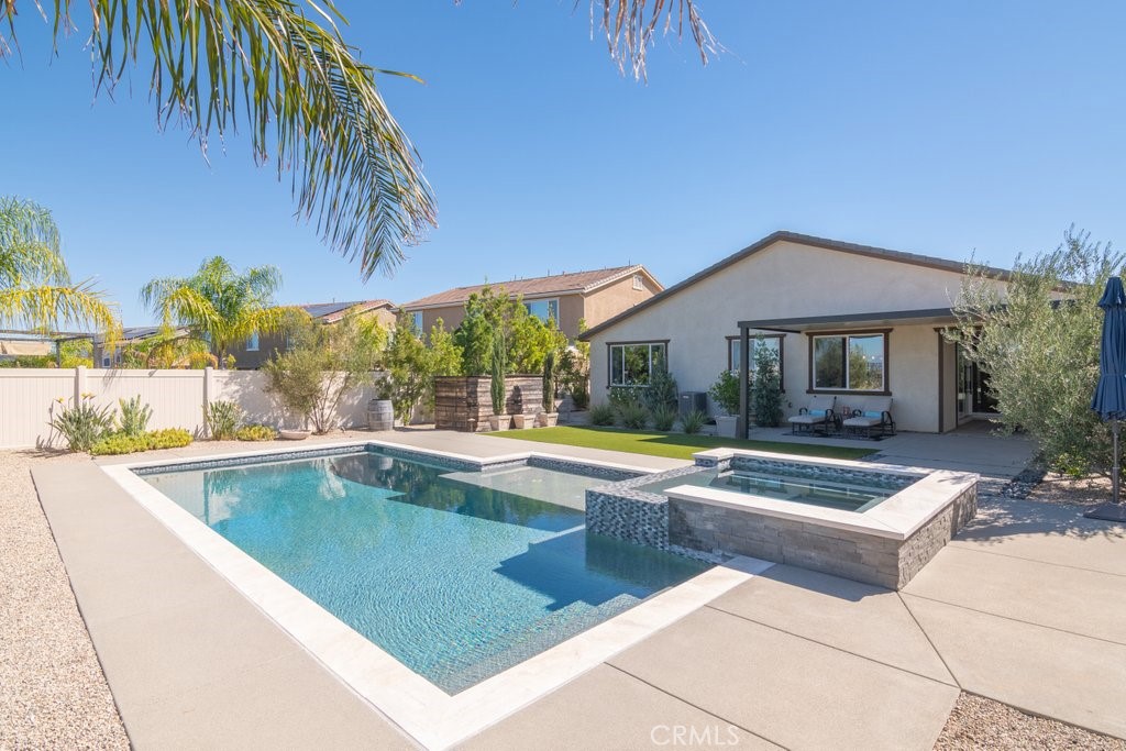 45727 Altree Court Property Photo 12