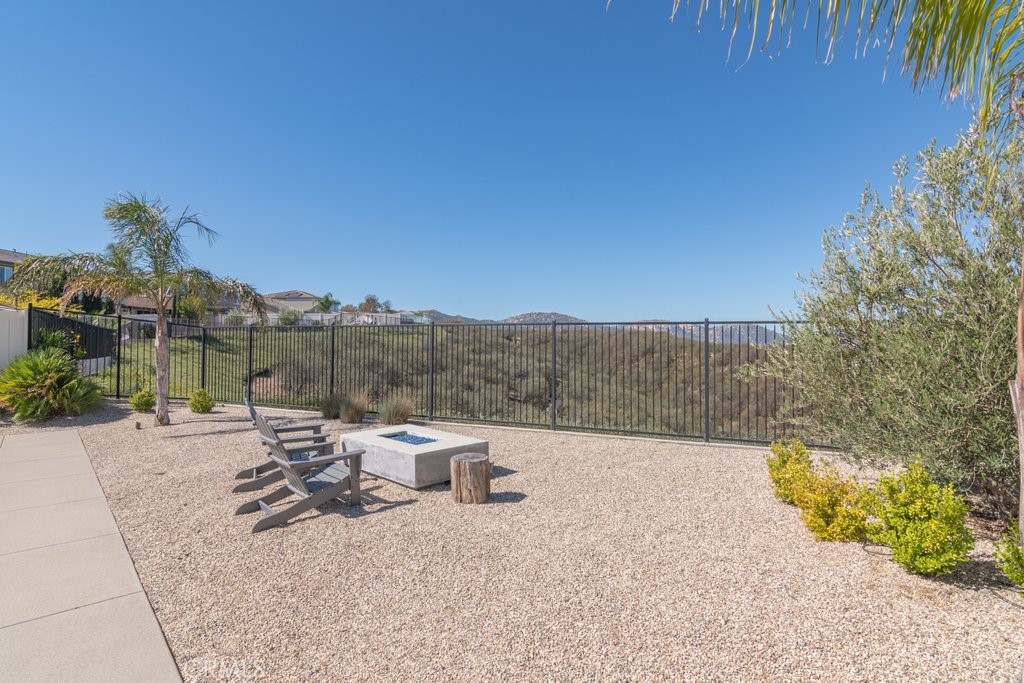 45727 Altree Court Property Photo 17