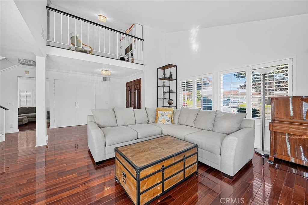 1307 Eltham Property Photo 2