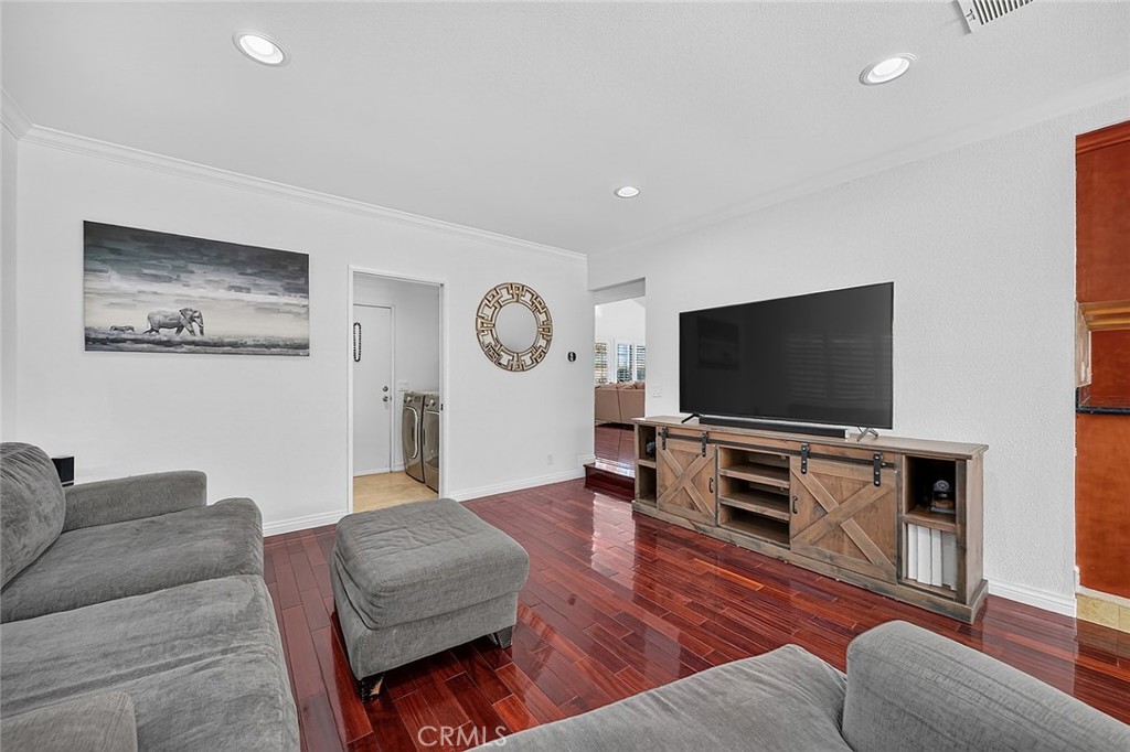1307 Eltham Property Photo 20