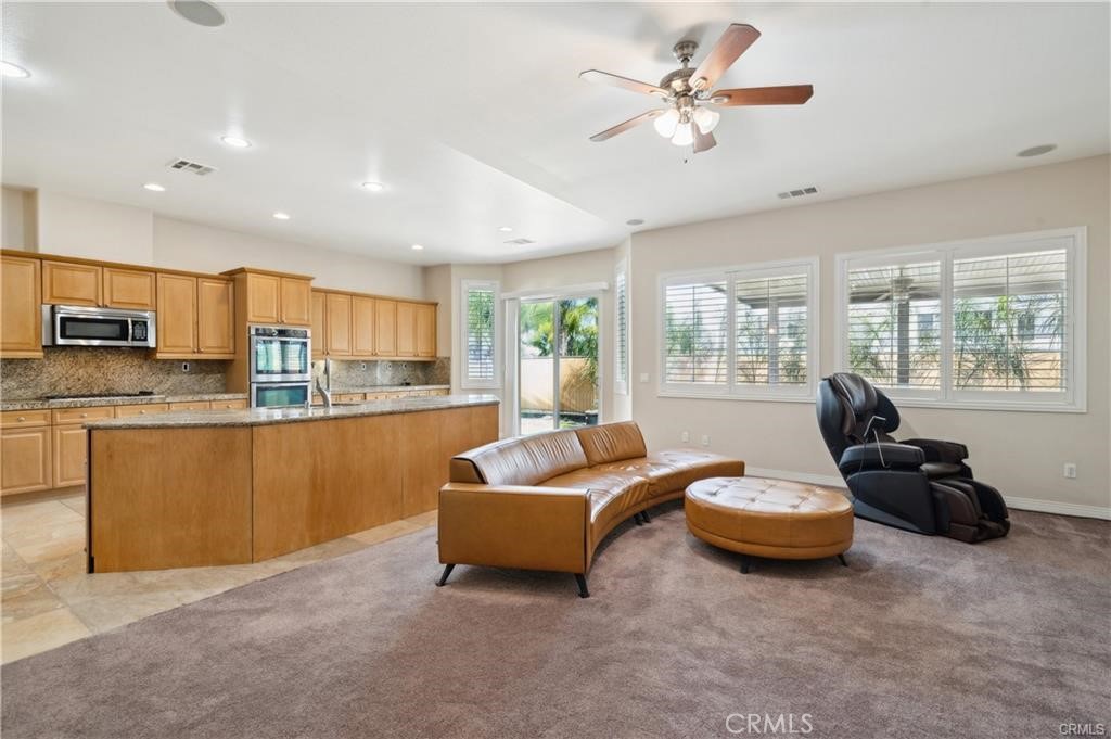 2 Villa Roma Property Photo 6