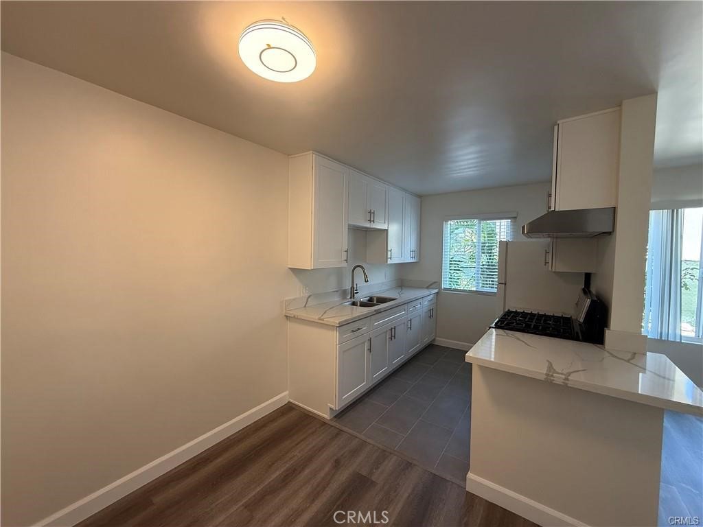 1420 Benito Avenue 4 Property Photo 3