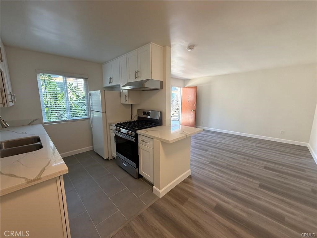 1420 Benito Avenue 4 Property Photo 4