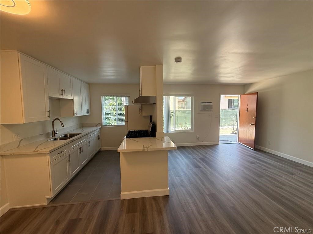 1420 Benito Avenue 4 Property Photo 5