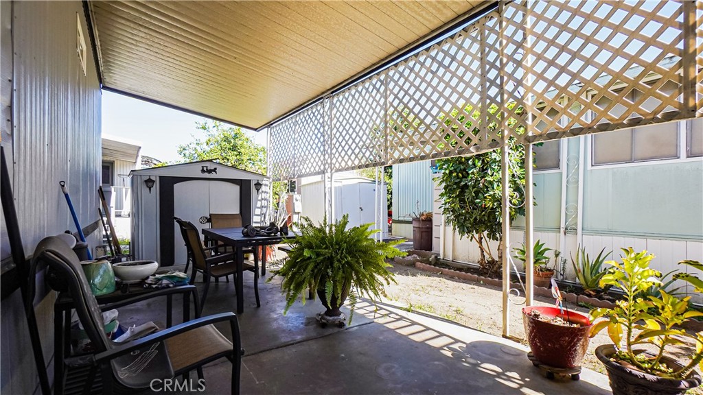 10745 Victoria Avenue 29 Property Photo 15