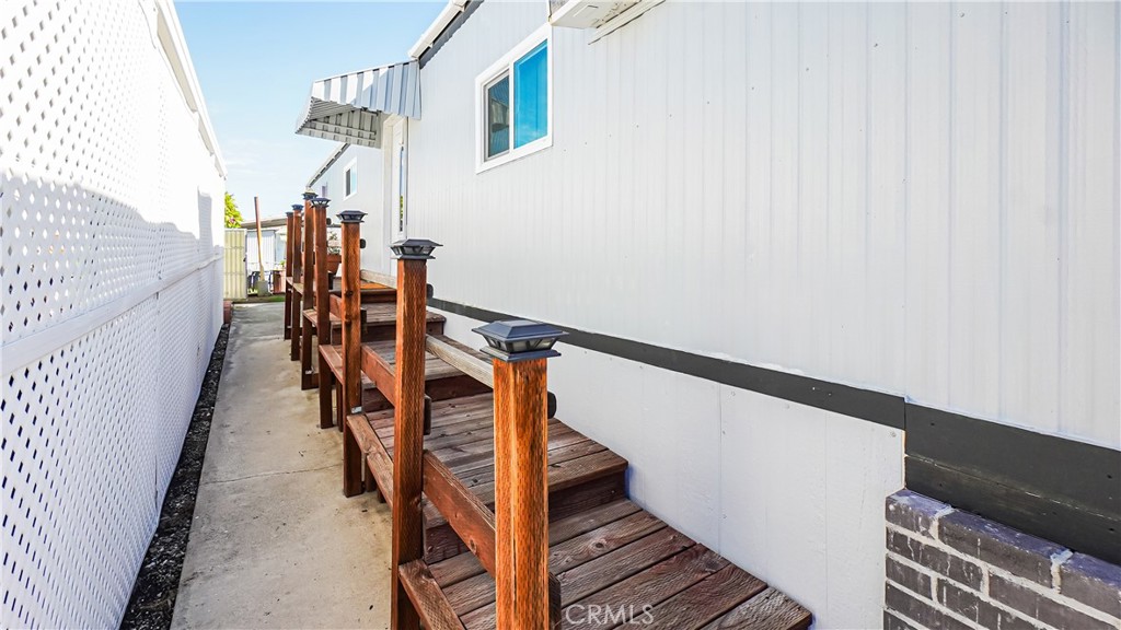 10745 Victoria Avenue 29 Property Photo 23