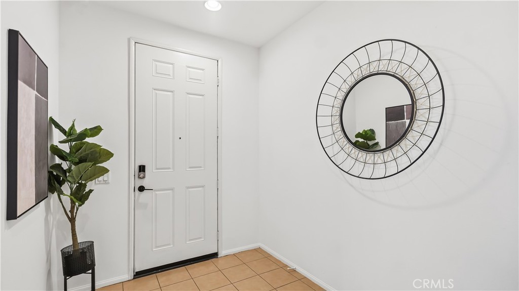 827 The Promenade F Property Photo 34