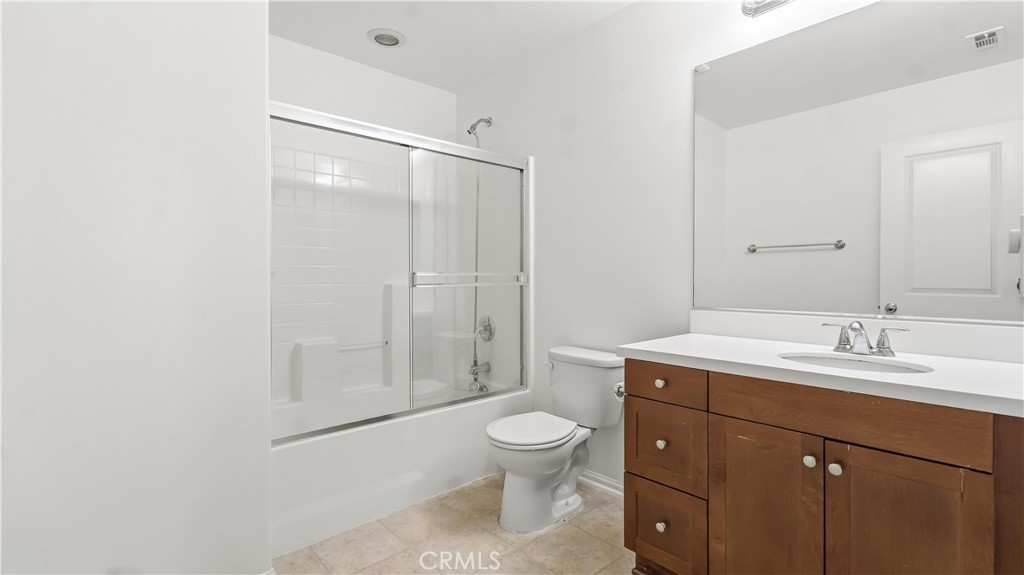 827 The Promenade F Property Photo 39