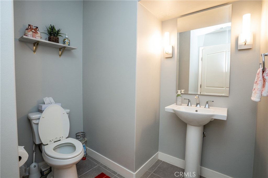 109 Full Sun Property Photo 12