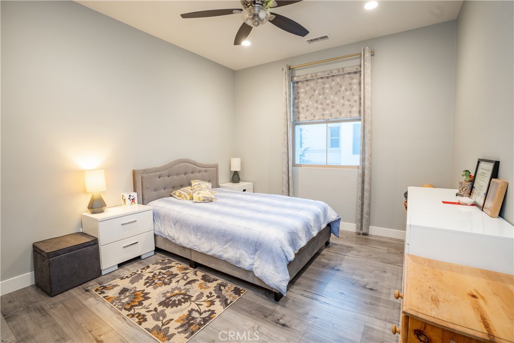 109 Full Sun Property Photo 17