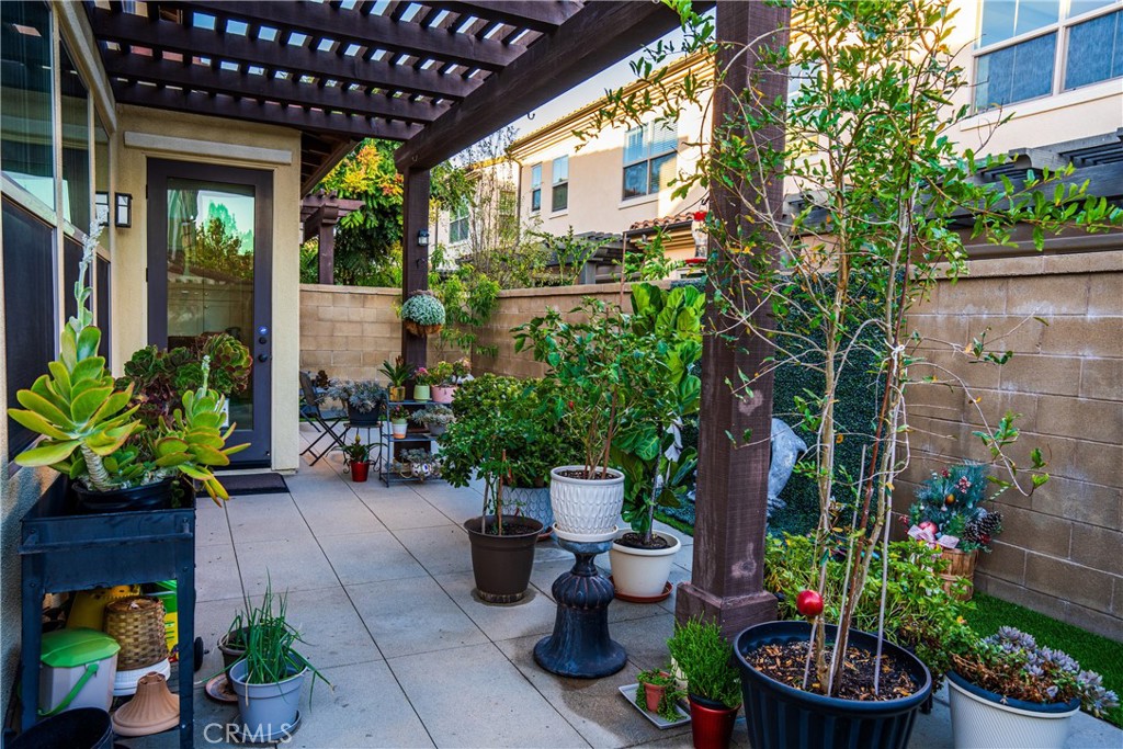 109 Full Sun Property Photo 22