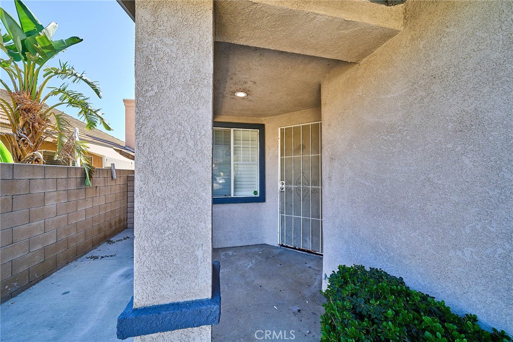 14729 Foxfield Lane Property Photo 2