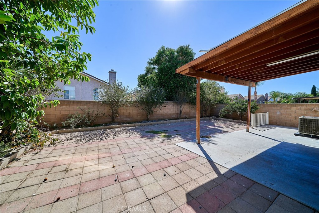 14729 Foxfield Lane Property Photo 38
