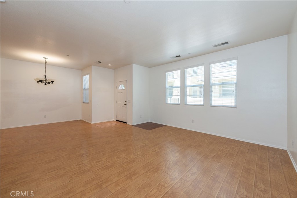 13567 Mashona Avenue Property Photo 8