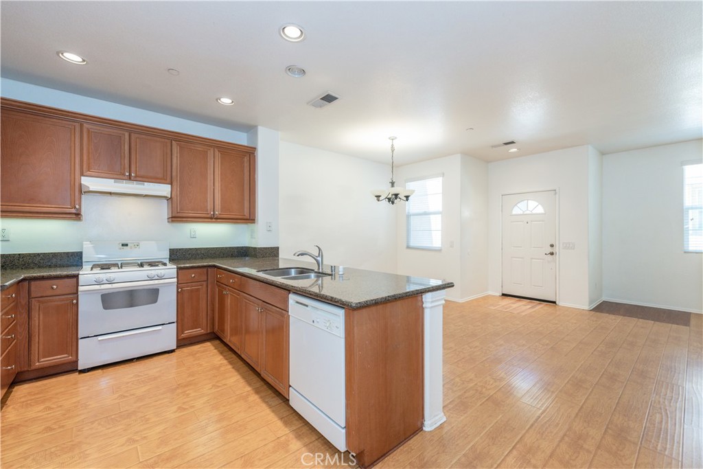13567 Mashona Avenue Property Photo 16